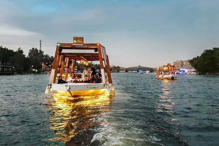 Cairo Nile Dinner Cruise & Show (2 Hours) - image 2