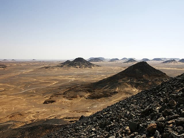 Private 3-Day Hiking Adventure in Bahariya Oasis & Gara Cave - image 3